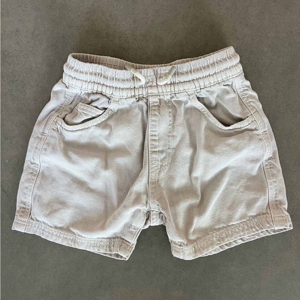 Zara Light khaki Elastic Shorts